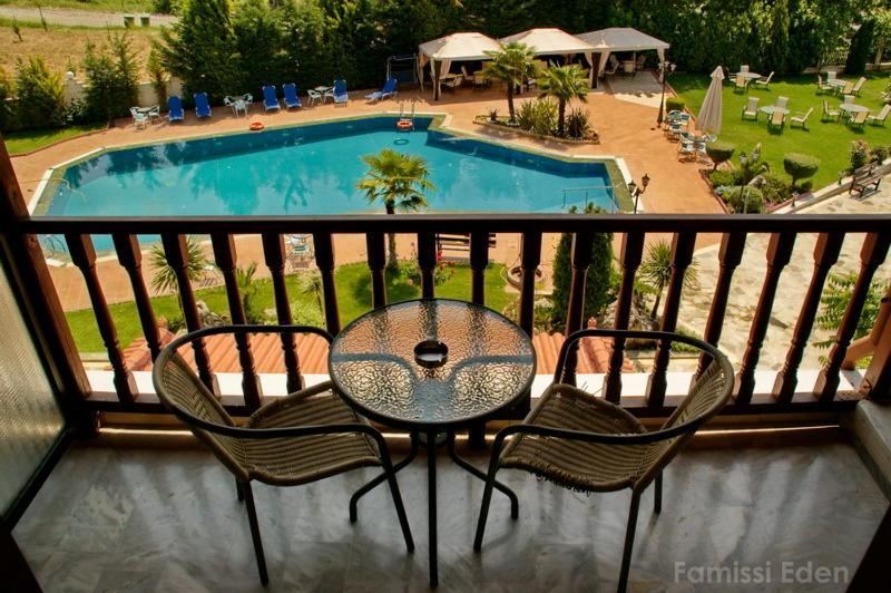 Famissi Eden Hotel Kalambaka Cameră foto