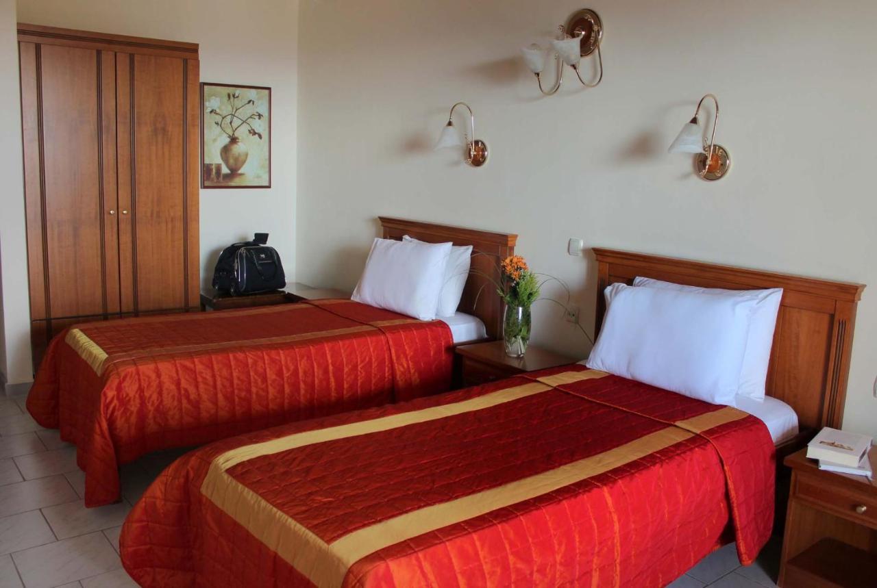 Famissi Eden Hotel Kalambaka Cameră foto