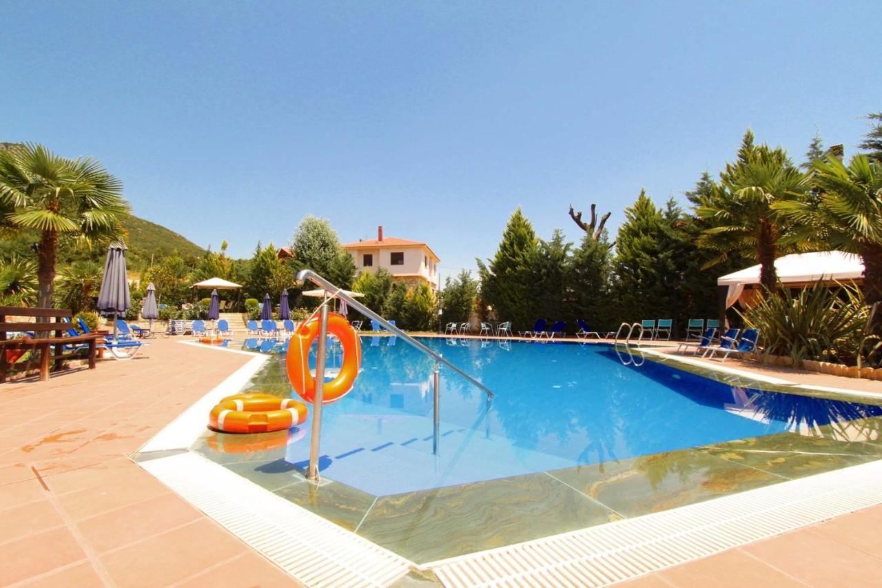 Famissi Eden Hotel Kalambaka Cameră foto