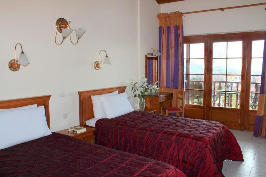 Famissi Eden Hotel Kalambaka Cameră foto